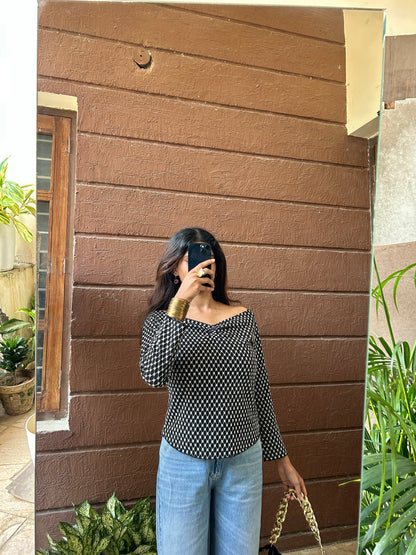 Boatneck embroidered top