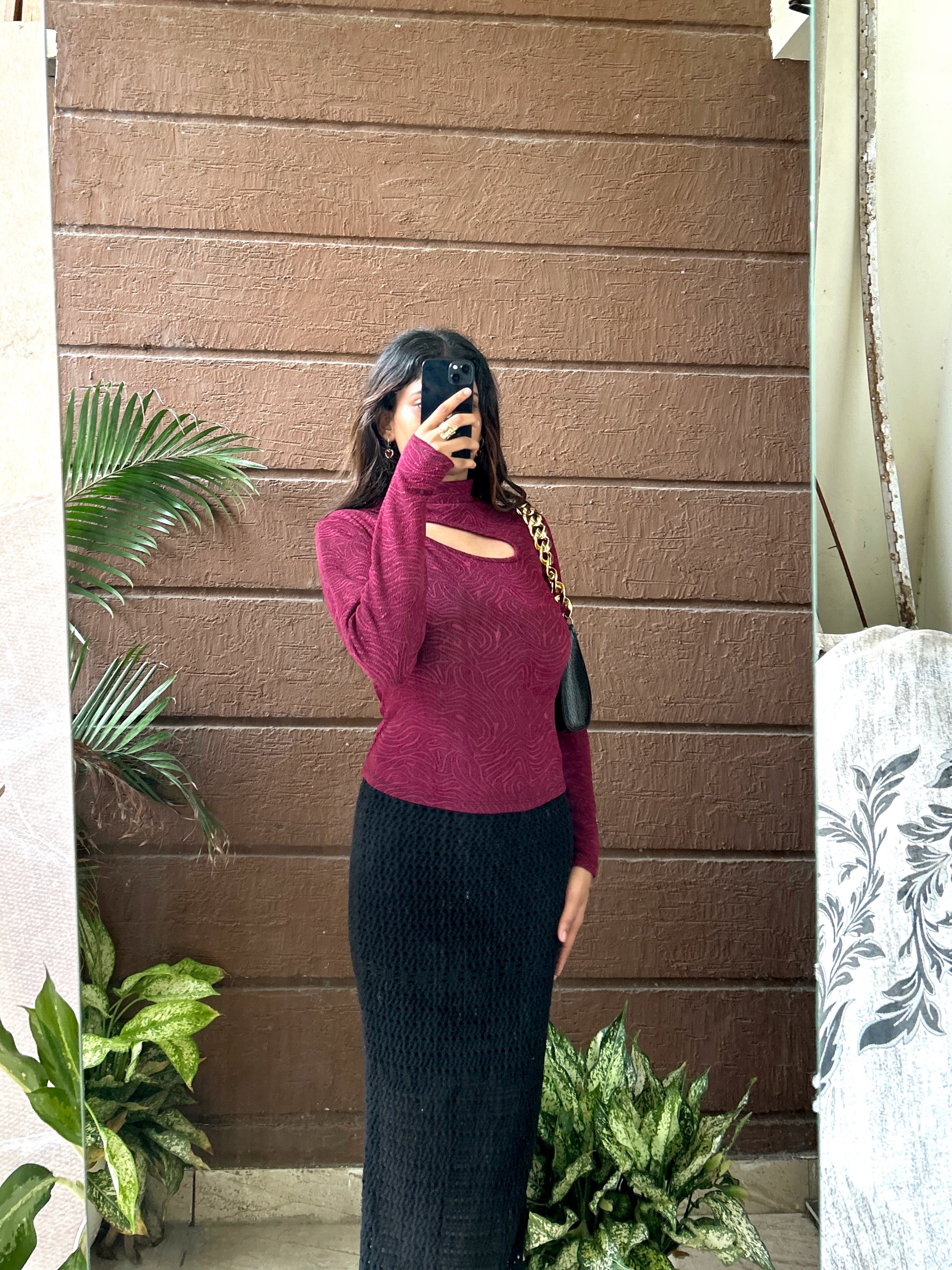 Cutout top