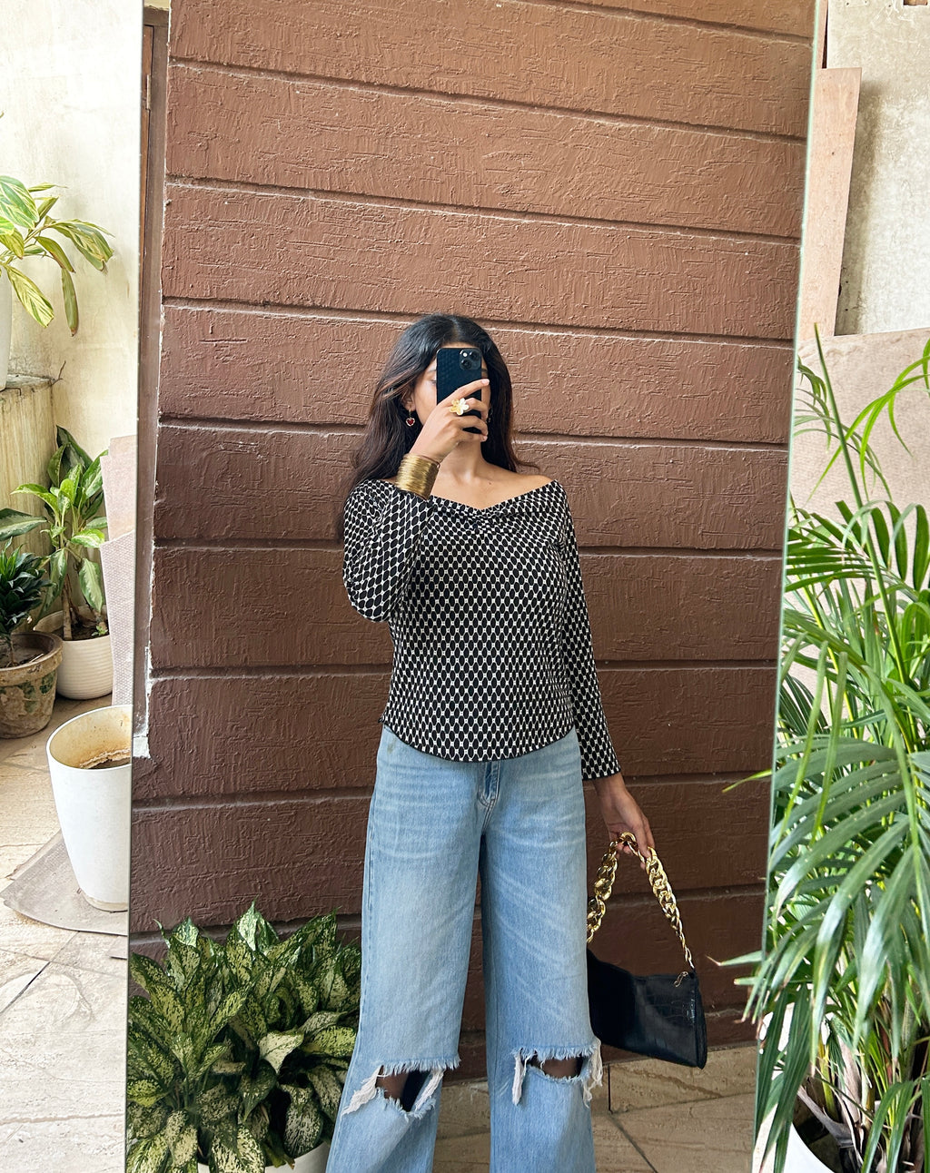 Boatneck embroidered top