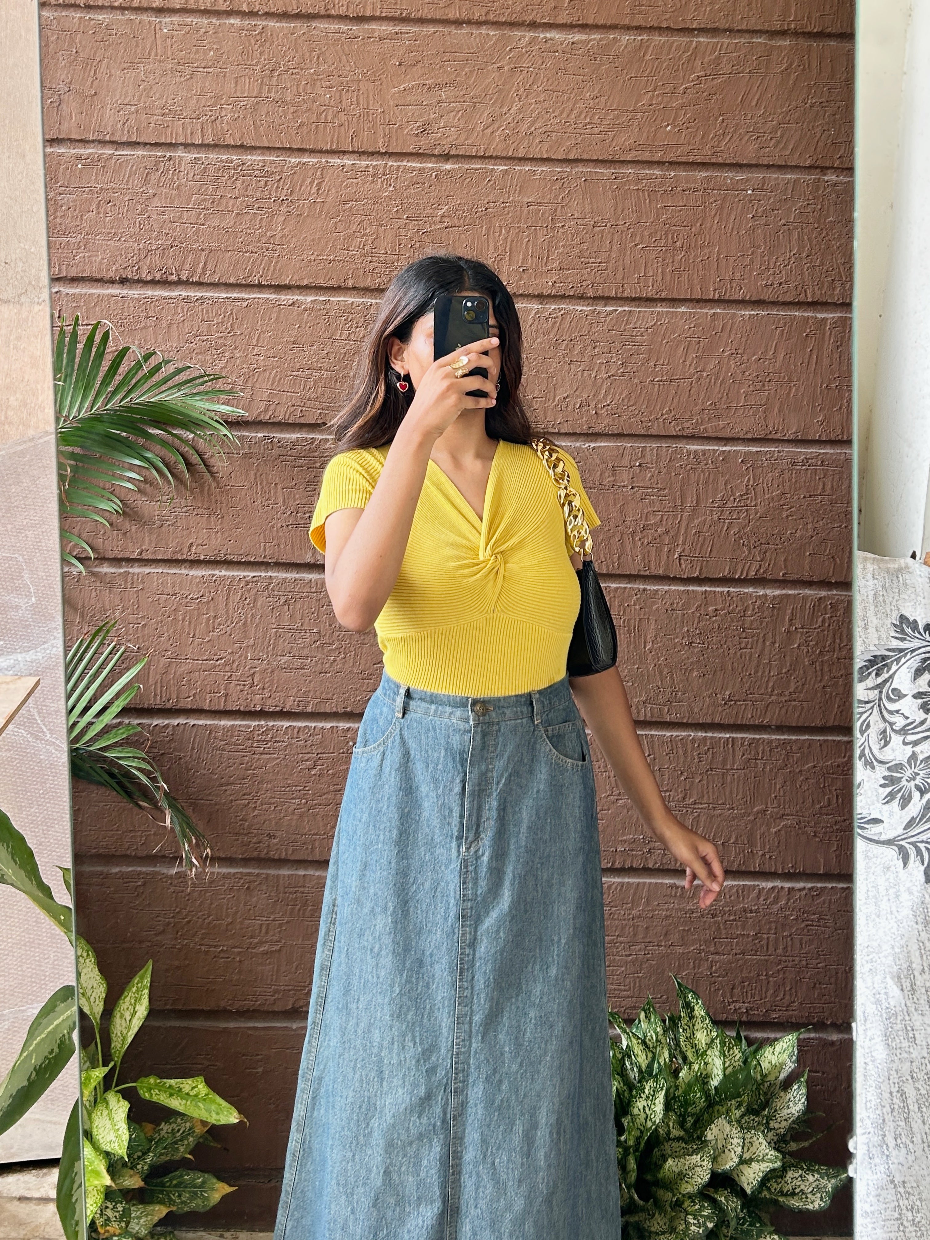 Knot Top 💛