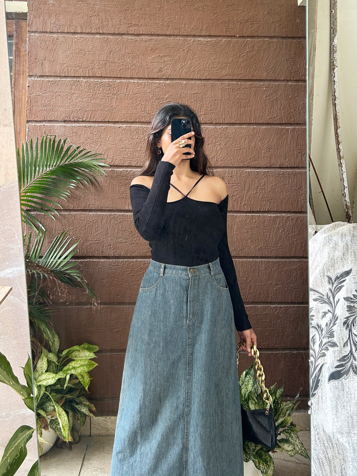 Cutout top