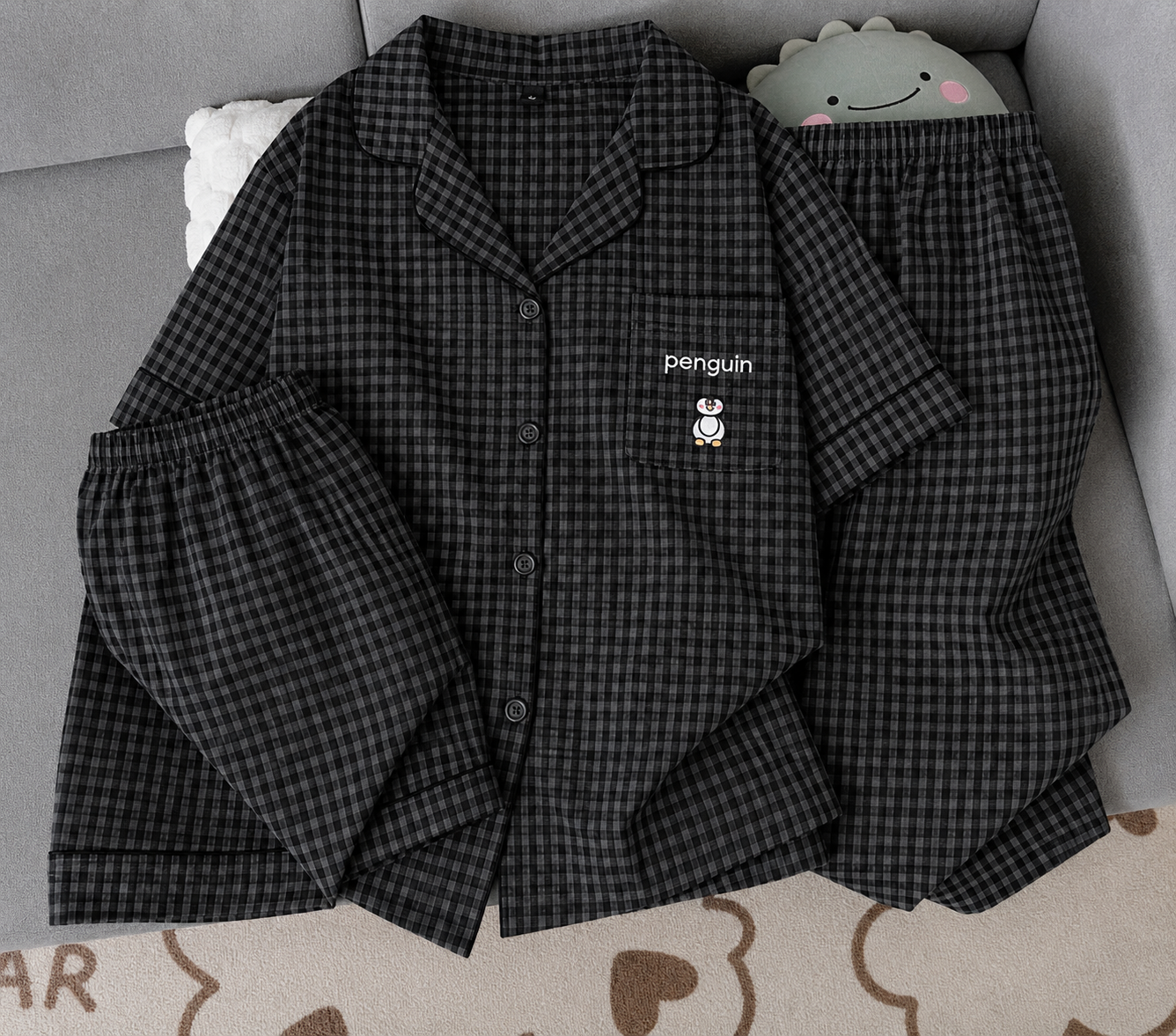 Checkered Nighstuit