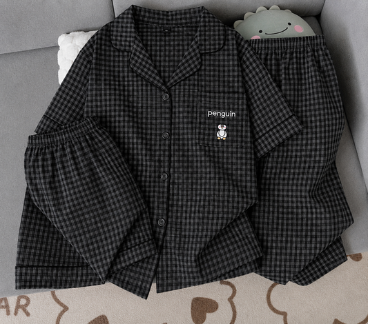 Checkered Nighstuit
